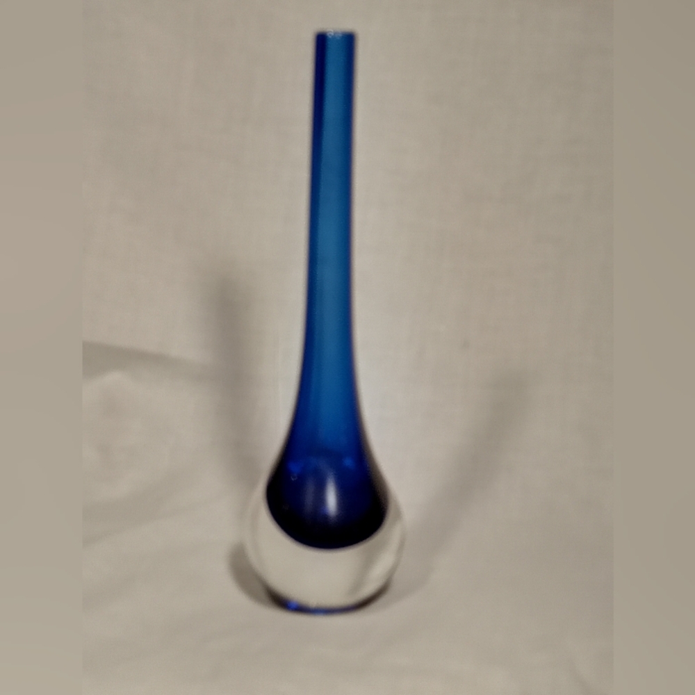 Murano sapphire blue teardrop vase